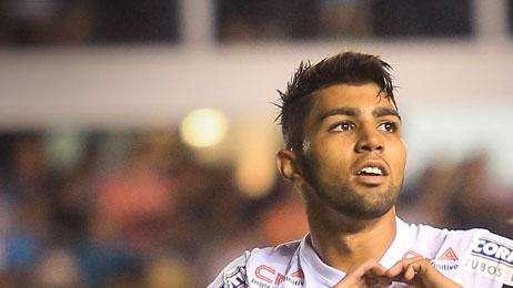 Sky - Icardi, 'no' al Napoli. Gabigol: decide la famiglia