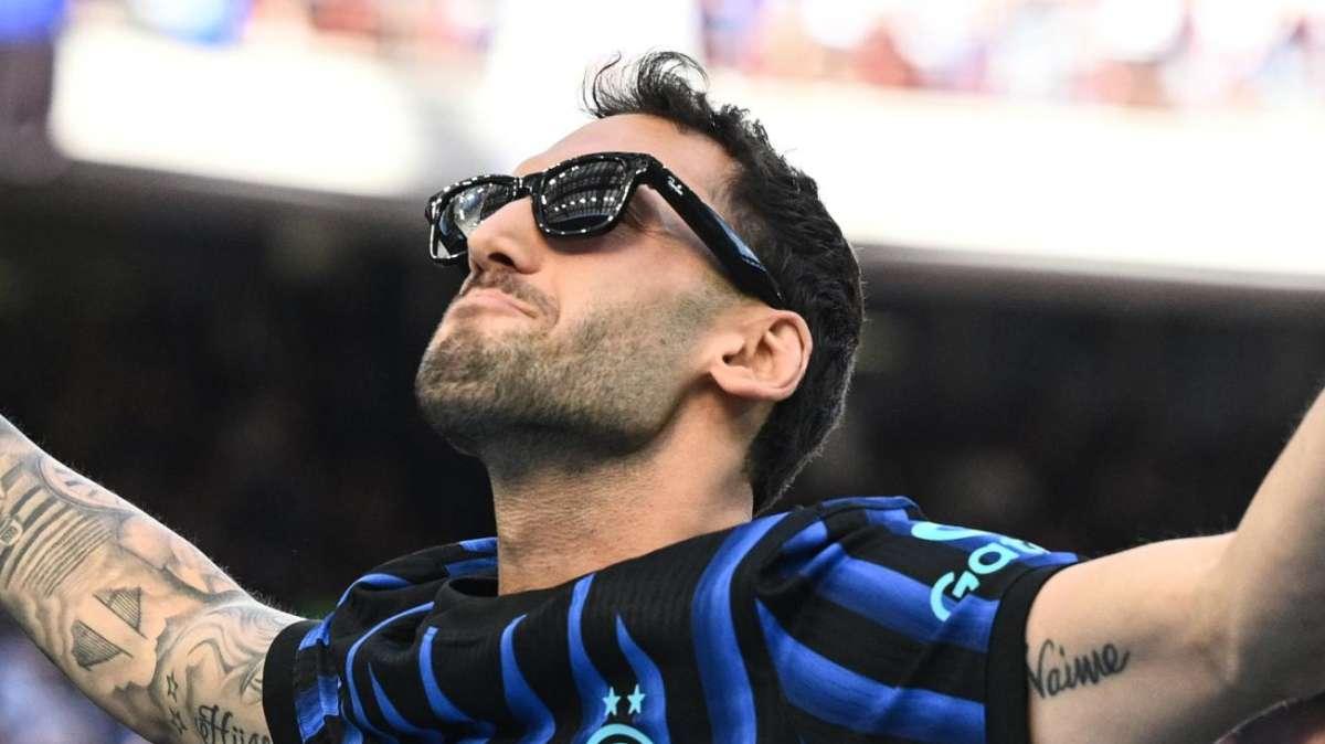 Romano: "Fener, accordo per Calhanoglu. Inter sorpresa ma tranquilla"