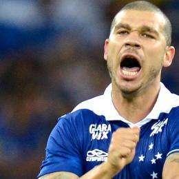 VIDEO - Nilton efficace: ecco il gol al Bahia