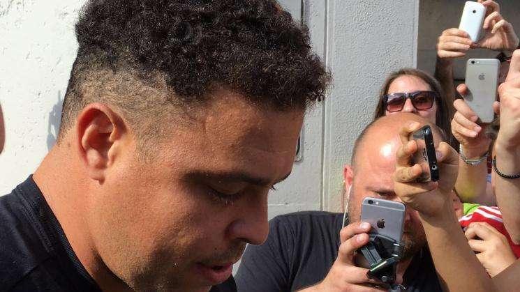 Ronaldo fa arrabbiare i tifosi del Barça: "Quel gol del '97 avrei preferito segnarlo con la maglia del Real"