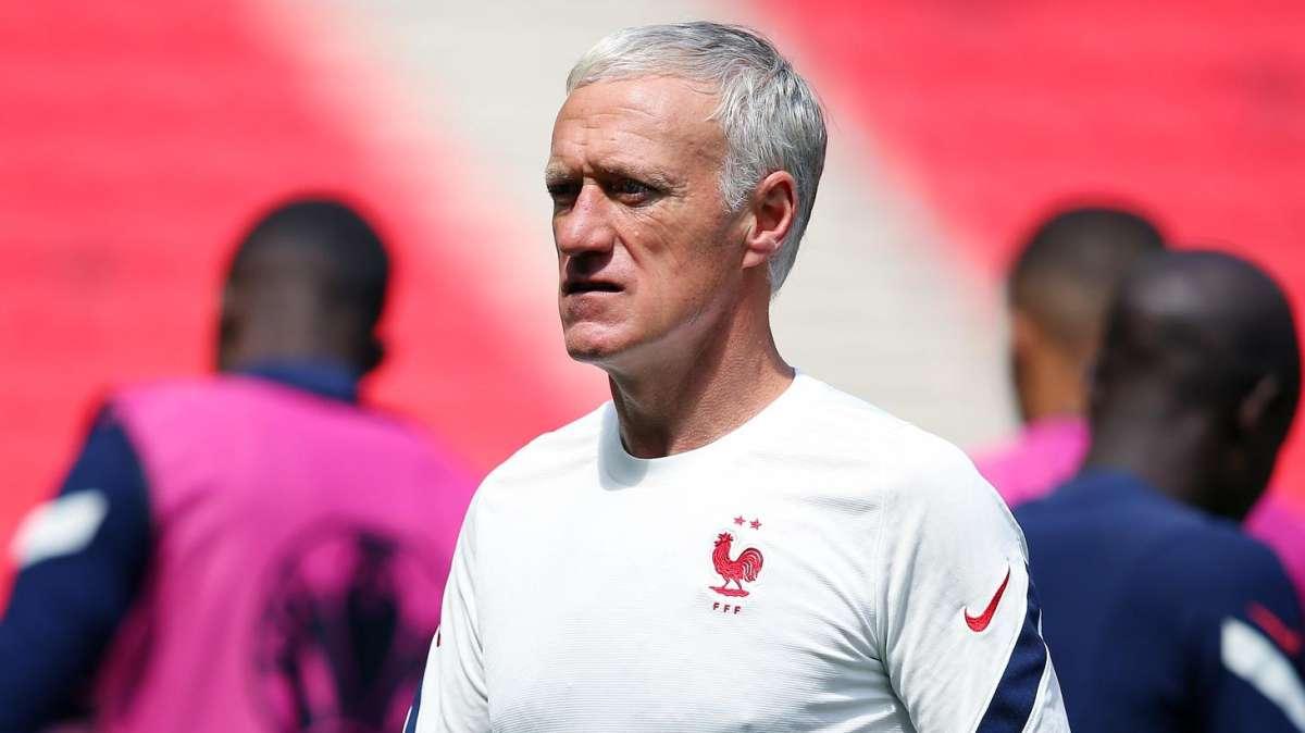 Francia, Deschamps si gode i suoi attaccanti: "Avere a disposizione Giroud, Kolo Muani e Thuram è molto positivo"