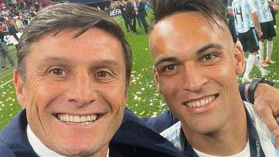 Argentina, Lautaro Martinez scalpita: "Preparandoci per l'inizio del Mondiale. Manca sempre meno!"