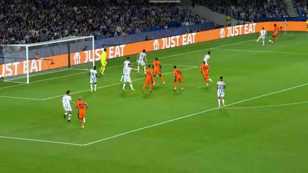 Real Sociedad-Inter - Nerazzurri impauriti e scossi come un pugile all'angolo, l'anarchia di Sanchez dà la scossa