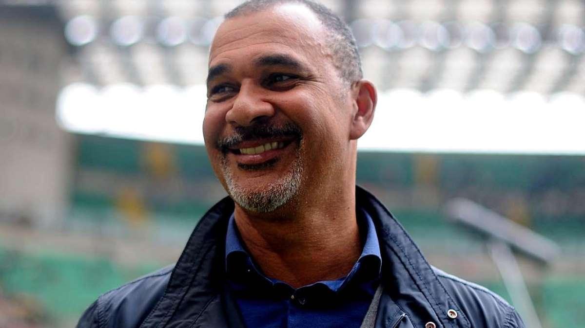 Gullit: "Scudetto, l'Inter ha ampi margini di crescita. San Siro demolito? Capisco le motivazioni"