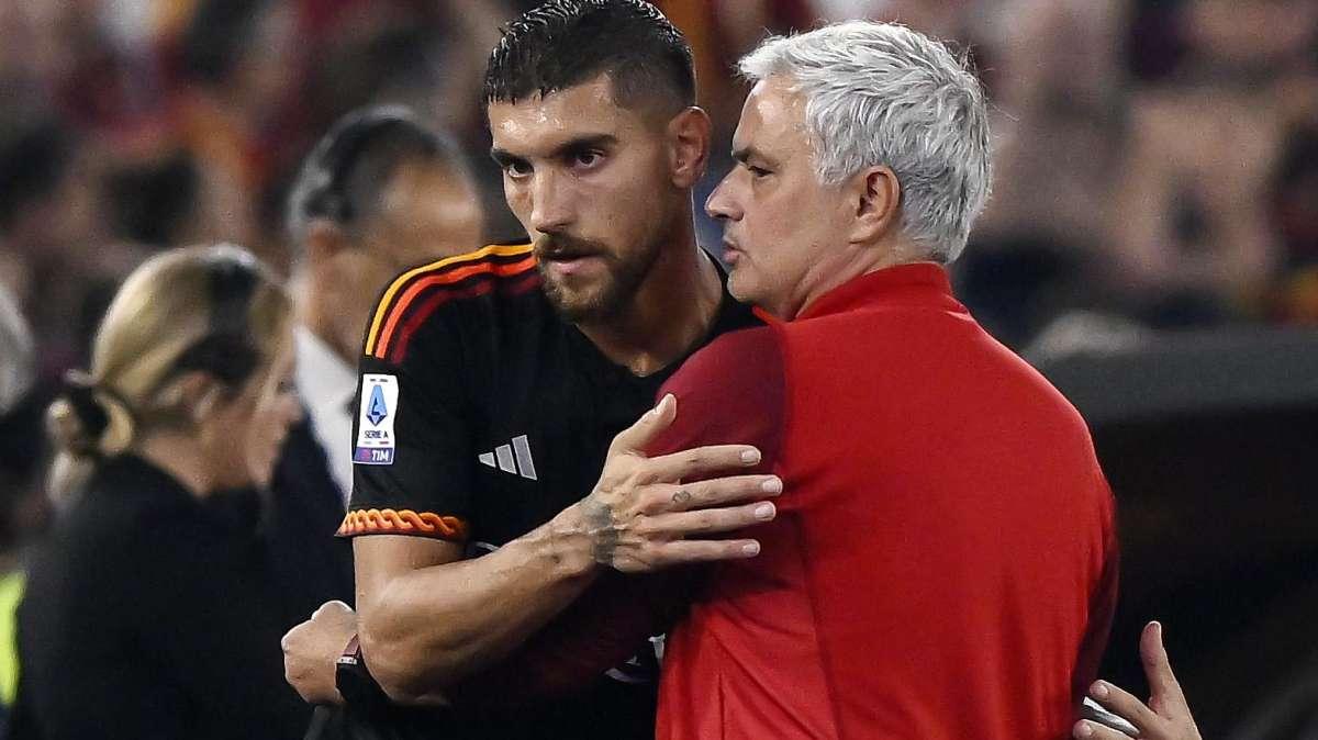 Pellegrini racconta: "Mourinho? È inutile negarlo, quando ho visto la sua reazione ci sono rimasto male"