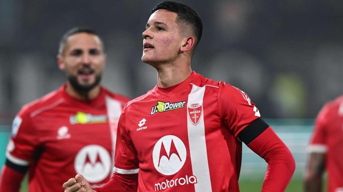 Il Tempo - La Lazio pensa a Valentin Carboni per l'estate. Affare con l'Inter difficile per 'colpa' di Gudmundsson