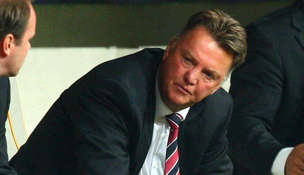 "Il Bayern è nel caos. Van Gaal in bilico". E Robben...