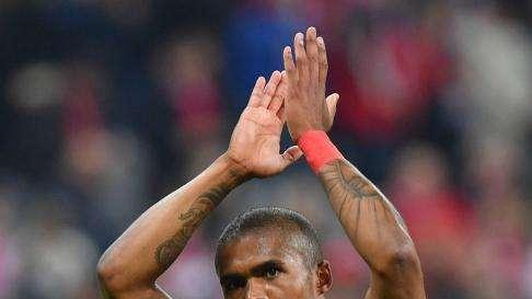 PS - Douglas Costa, ecco l'Inter: offerta da 8 milioni al giocatore. Juve avanti 