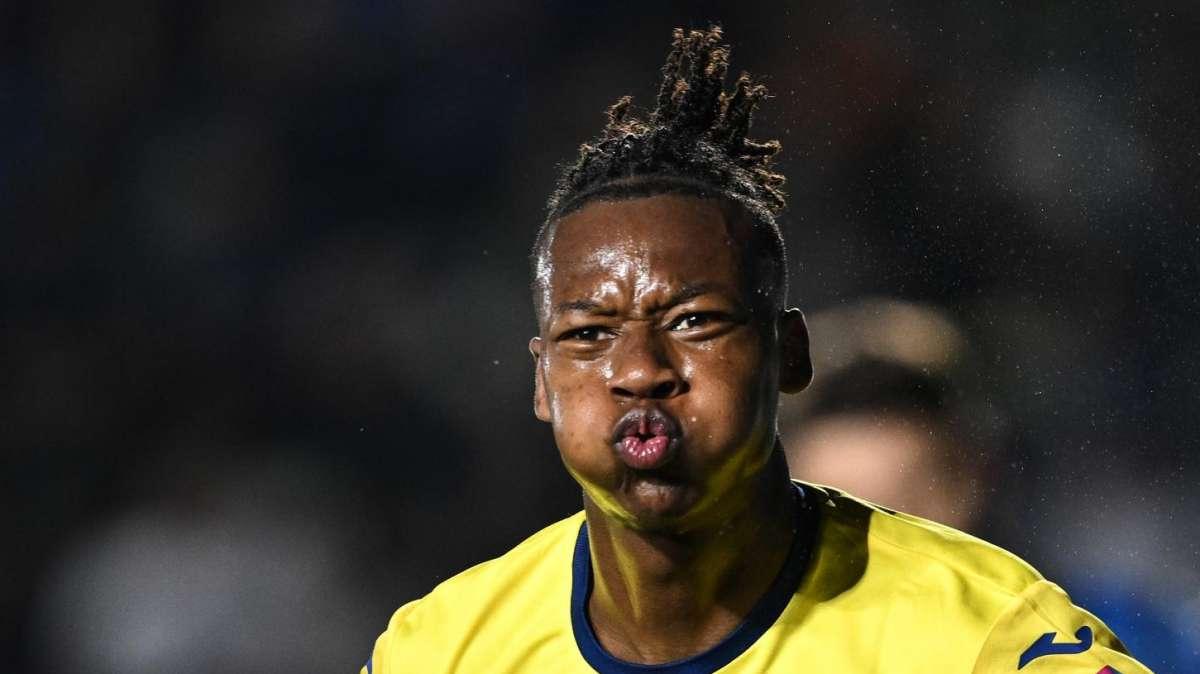 Lazio, Noslin esalta De Vrij: "Qui ha fatto grandi cose, basta guardare la sua carriera"