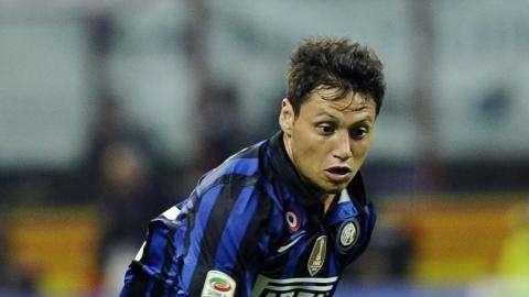 Zarate sorride: "Cerco sempre di aiutare la squadra"