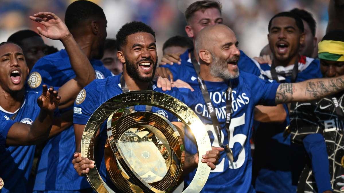 Maresca: "PSG due volte in finale di Champions, possiamo imparare da loro"