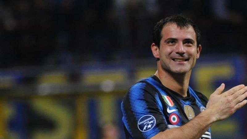 Il tripudio di San Siro tutto per Dejan Stankovic