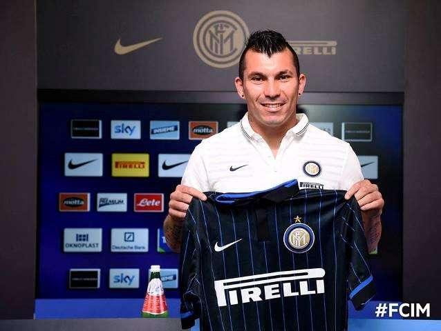 Medel: "Inter top. C'erano altri club, ma volevo solo Milano. Pronto per Torino"
