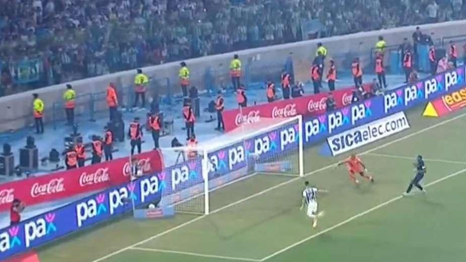 VIDEO - L'Argentina sommerge Curaçao, ma Lautaro resta a secco (e si divora un gol)