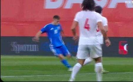 VIDEO - L'Italia U20 schiaccia 3-0 la Turchia: Berenbruch la sblocca con un mancino chirurgico da fuori area 