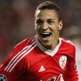 Ag. Rodrigo: "Vuole giocare di più. Il Benfica..."