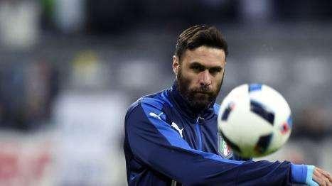 Zenga esalta Sirigu: "Salvatore portiere molto forte, avremmo potuto vederlo all'Inter"