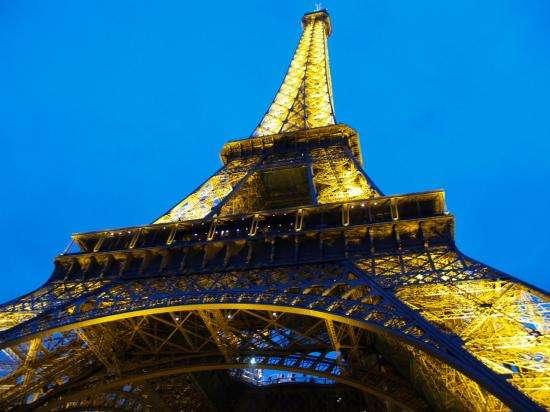 Come sconfiggere la Tour Eiffel