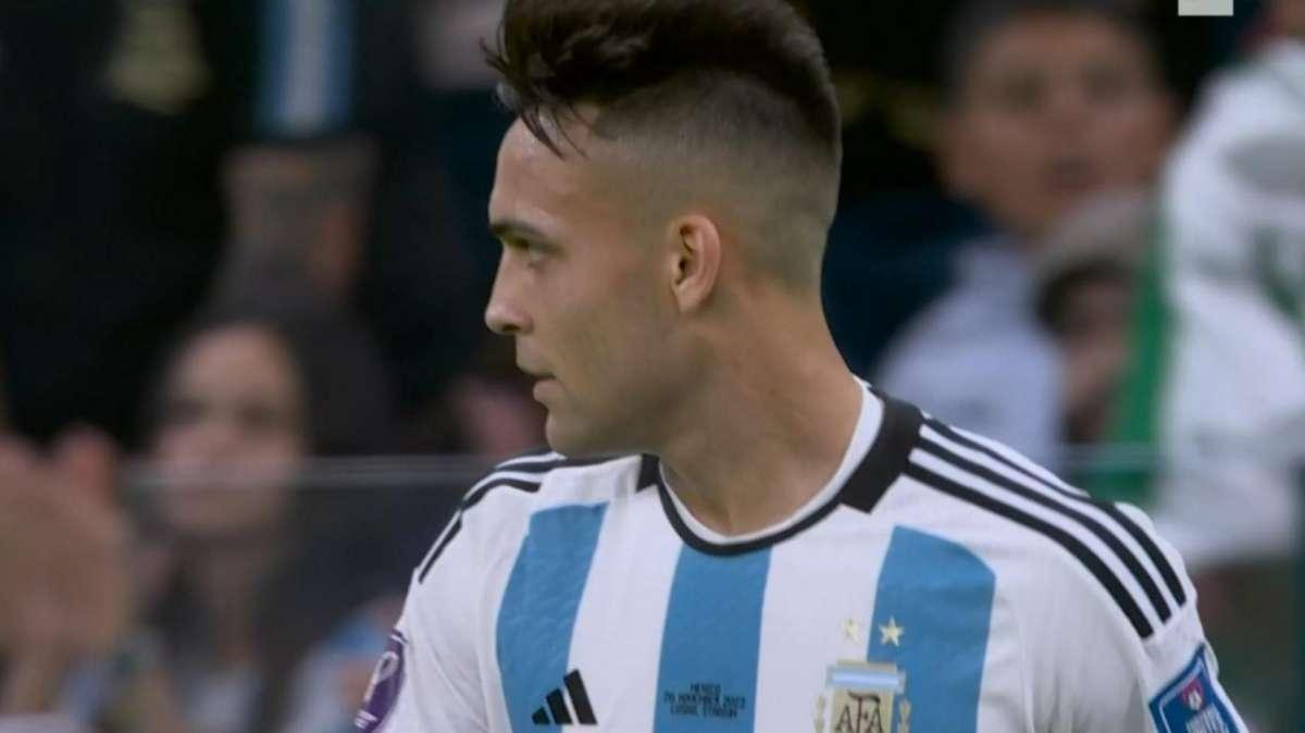 TyC Sports - Contro il Canada Scaloni mischia le carte: Lautaro parte dalla panchina, dal 1' torna Alvarez