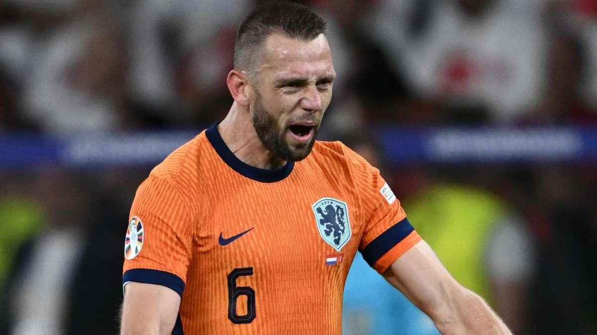 Nations League, Thuram unico interista in panchina. De Vrij e Calhanoglu capitani, confermato Dumfries 