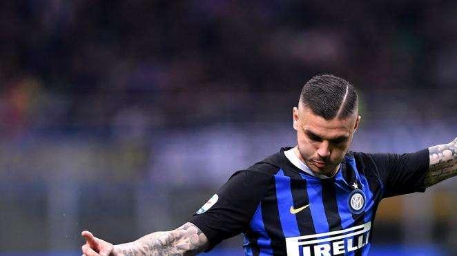 Corsera - Nessuna offerta: Icardi vuole restare all'Inter, ma spera nel cambio di allenatore
