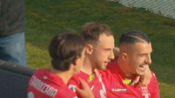 VIDEO - Parità in sette minuti tra Monza e Cremonese: gli highlights