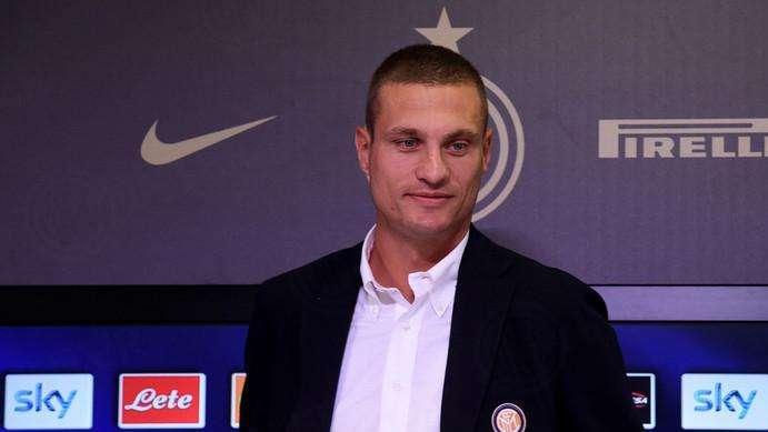 Ancora Vidic: ''Inter, la scelta giusta! E voglio l'UCL. M'Vila-Hernandez...''