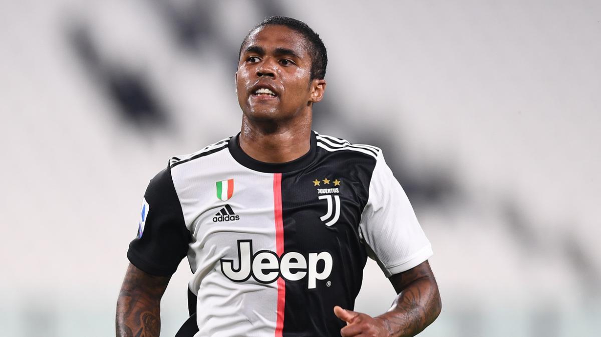 Douglas Costa: "Sapevo che mi voleva l'Inter, ma alla Juve non puoi dire no"