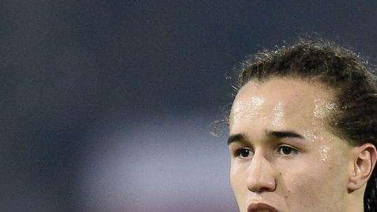 Il Cesena va sicuro su Laxalt, ora l'Inter valuta