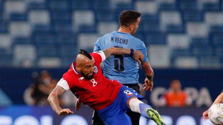 Copa America, la riprende Vecino in Uruguay-Cile: assist per Suarez dell'interista, è 1-1 contro Vidal 