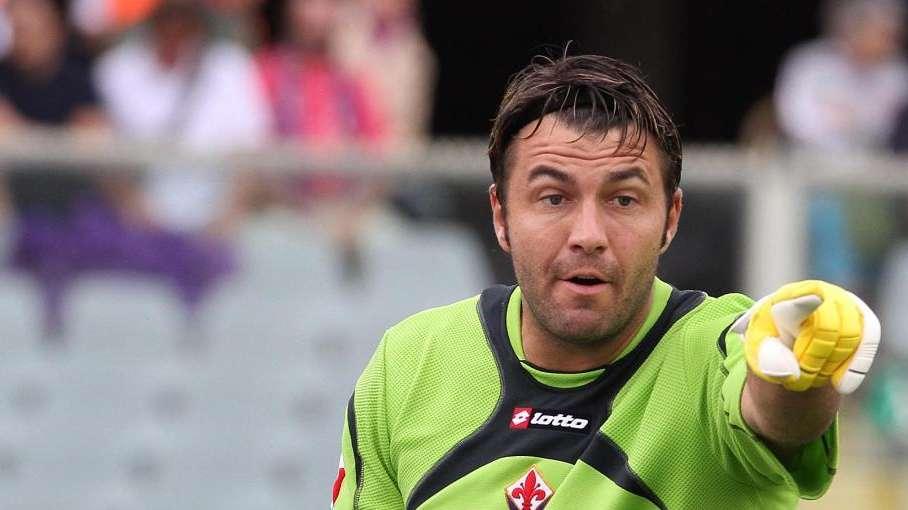 Frey: "Mi piacerebbe chiudere la carriera in Italia"