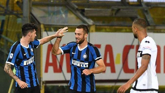 L'Inter formato trasferta colpisce ancora: 32 punti fatti, un record in questa Serie A