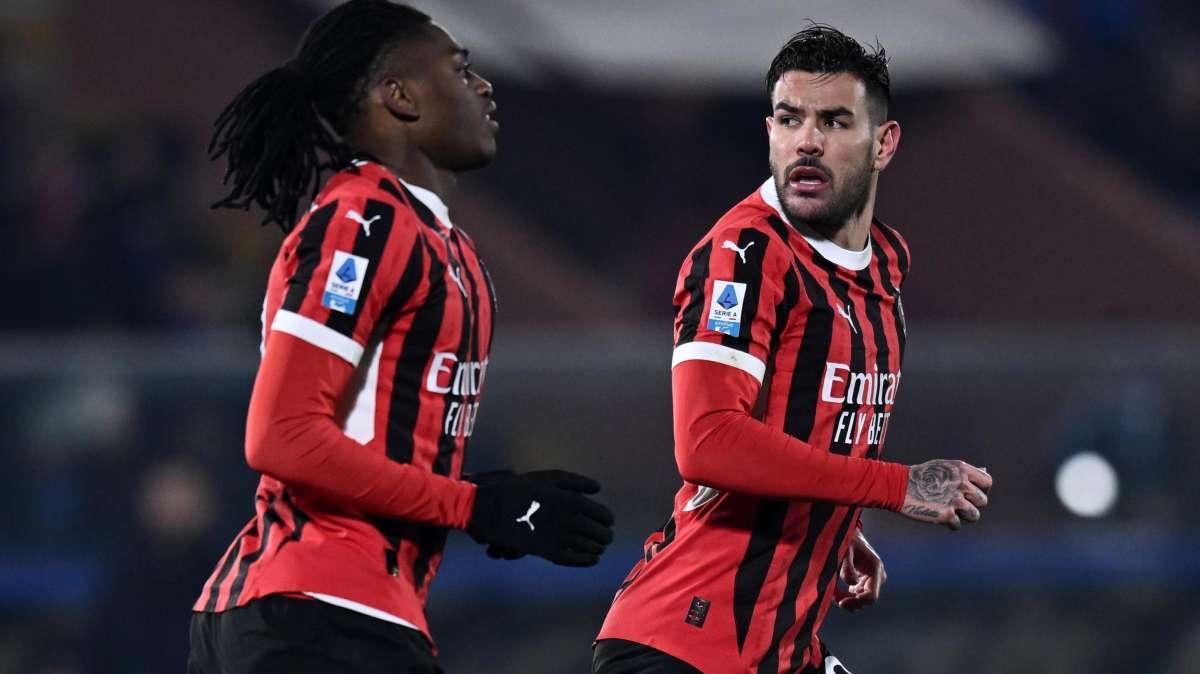 Theo Hernandez-Rafael Leao, il Milan batte 2-1 il Como in rimonta. Pulisic e Thiaw fuori per infortunio 