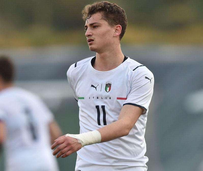 Vega: "Esposito deve migliorare, ma ha tutto per far innamorare i tifosi dell'Anderlecht"
