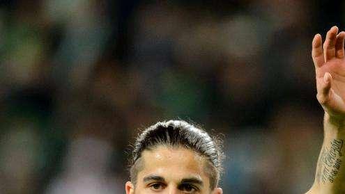 Ricardo Rodriguez si inserisce sulla fascia: c'è l'apertura del Wolfsburg