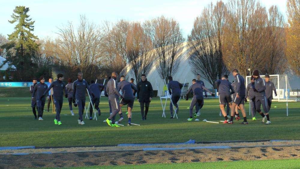 Verso il Napoli, oggi lavoro atletico ed esercitazioni tecnico-tattiche. Asamoah in gruppo