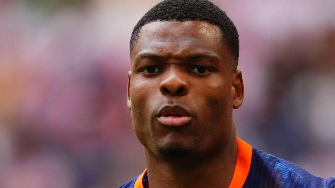 Van Hanegem: "Dumfries se ne frega dei francesi, chiedete all'irritante Theo Hernandez"