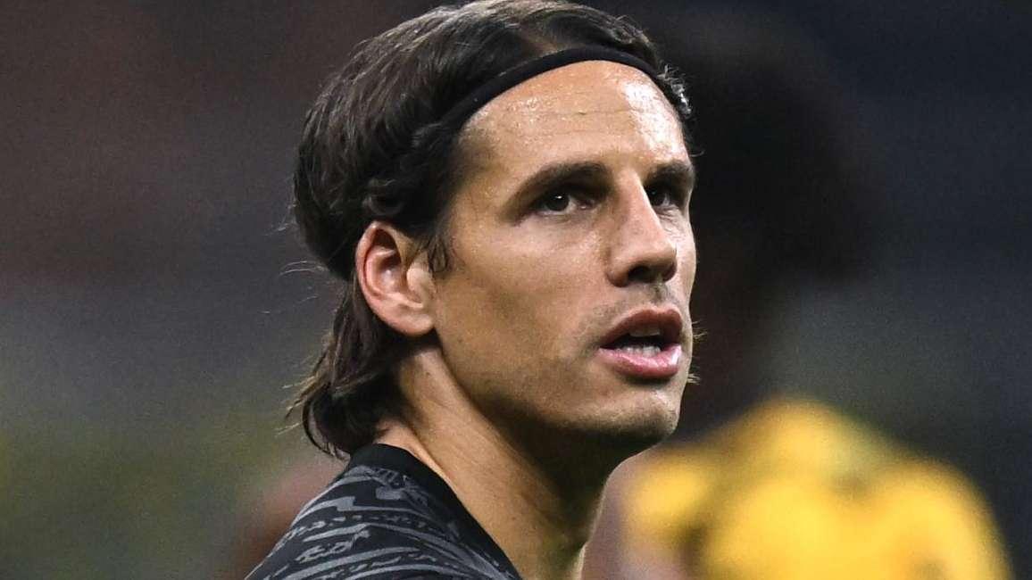 TS - Sommer "rimanda" l'esordio di Josep Martinez. E manda un messaggio anche a Stankovic