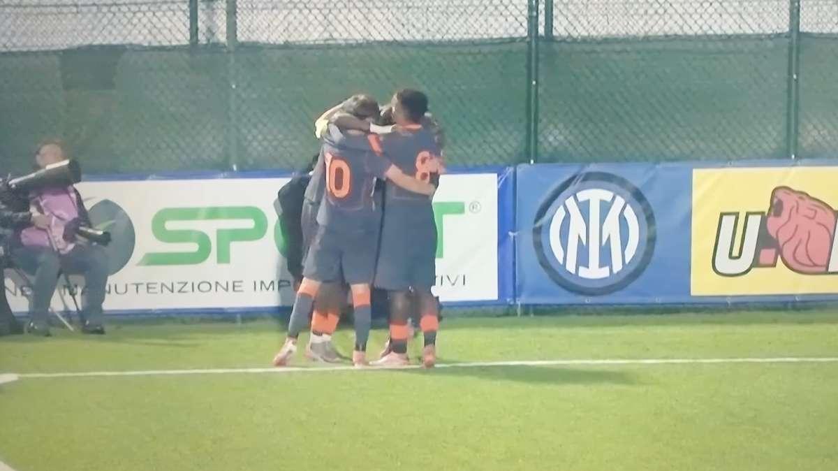Youth League, l'Inter di Carbone batte 3-0 il Kairat Almaty: decidono Mosconi, Zarate e Iddrissou
