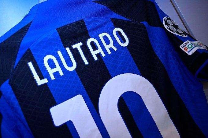 Tutto pronto a San Siro: l'Inter affronterà il Viktoria con la prima maglia