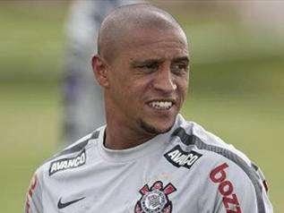 Rabbia Roberto Carlos: "Non voglio giocare più"