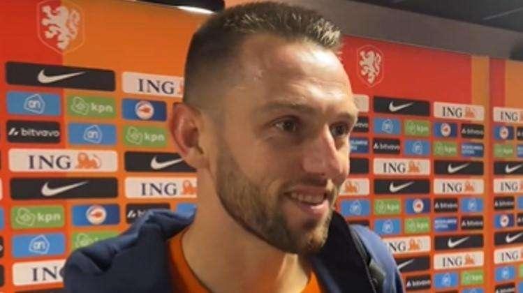 De Vrij su Klaassen: "Felice sia all'Inter, è un ragazzo straordinario. E suona il piano come me"