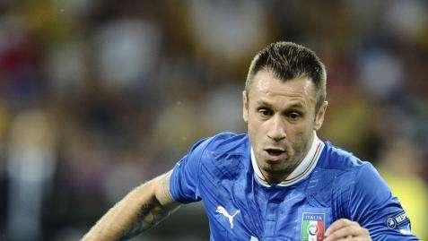 Pazzini, visite e Milanello. L'ag. di Cassano ora...