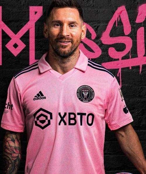 UFFICIALE - Inter Miami, ecco Messi: le prime immagini in rosanero
