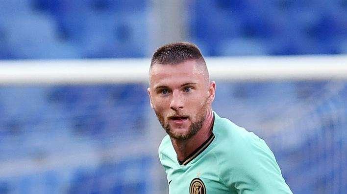 Sky - Il Tottenham torna su Skriniar: l'Inter chiede 60 milioni di euro. Milenkovic in pole per la sostituzione