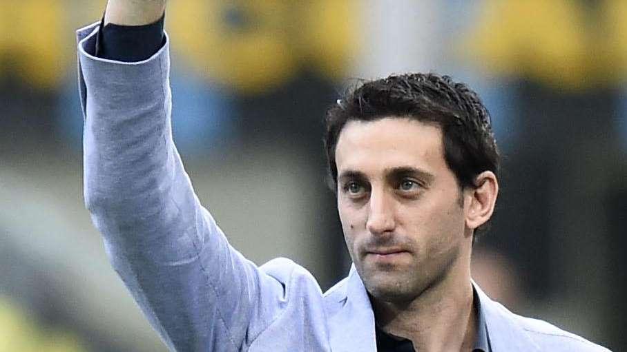 Milito omaggia Pelé: "Ispirazione e amore hanno segnato il viaggio del Re. Ha incantato il mondo"