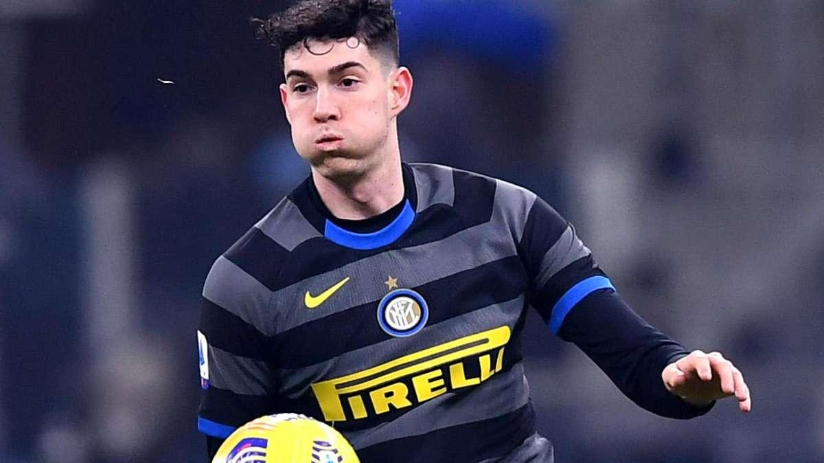 "Grande vittoria" quella di oggi contro il Genoa, i complimenti di Bastoni ai compagni: "Bravi ragazzi"