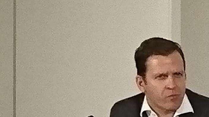 Bierhoff: "L'atmosfera del derby di Milano ti resta per sempre. Scudetto? Lotta incerta"