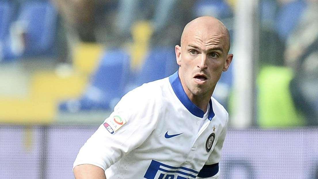 GdS - Cambiasso un masso: dura tagliarlo fuori