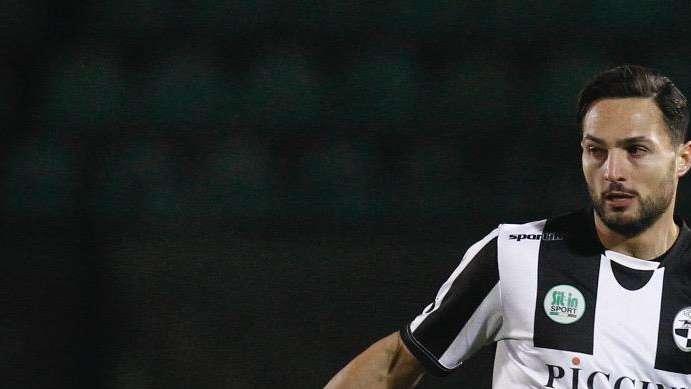 Il Cosenza torna in B, delusione per il Siena di Dario D'Ambrosio